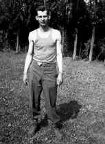 Scan_Aug_09_2000-111.jpg (25812 bytes)
